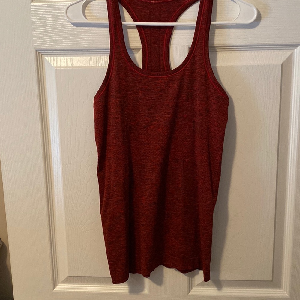 Lululemon Swiftly tech tank